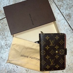 Original LV medium wallet